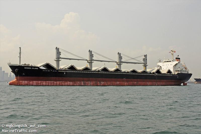 lucky loong (Bulk Carrier) - IMO 9287168, MMSI 372342000, Call Sign 3FBO8 under the flag of Panama