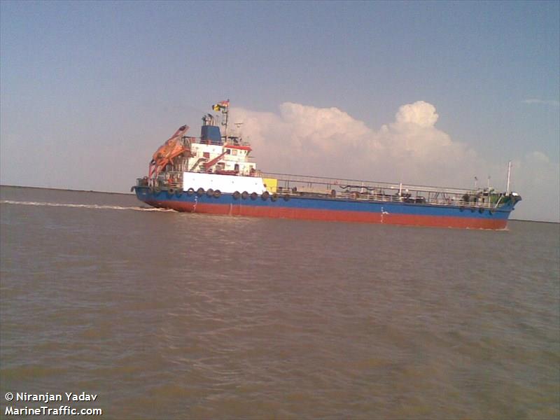 splendour citrine (Oil Products Tanker) - IMO 9361926, MMSI 374157000, Call Sign 3FGI8 under the flag of Panama
