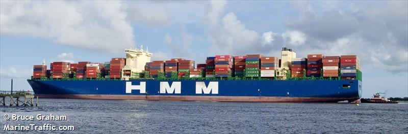 hyundai drive (Container Ship) - IMO 9637246, MMSI 440009000, Call Sign D7DV under the flag of Korea