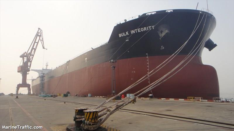 bulk integrity (Bulk Carrier) - IMO 9566966, MMSI 477892700, Call Sign VRHL4 under the flag of Hong Kong