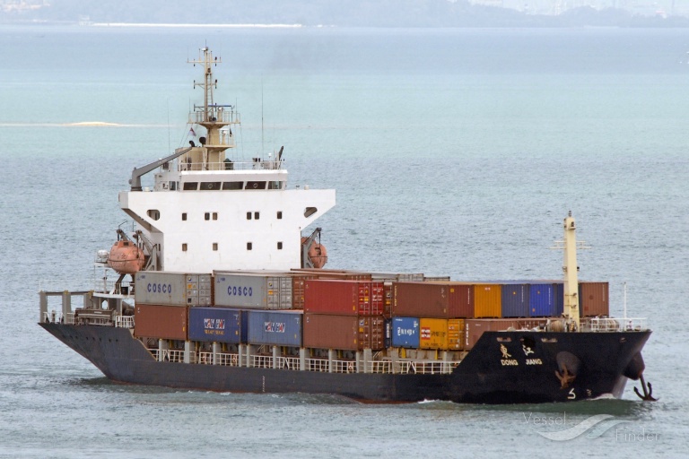 sinar praya (General Cargo Ship) - IMO 9359612, MMSI 525009325, Call Sign PLMU under the flag of Indonesia