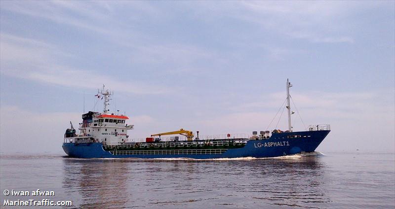 lg asphalt 1 (Bitumen Tanker) - IMO 9540900, MMSI 533130955, Call Sign 9MQE6 under the flag of Malaysia