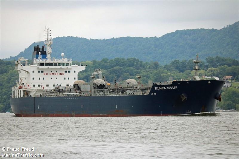 the diplomat (Bitumen Tanker) - IMO 9659672, MMSI 538005203, Call Sign V7BU8 under the flag of Marshall Islands