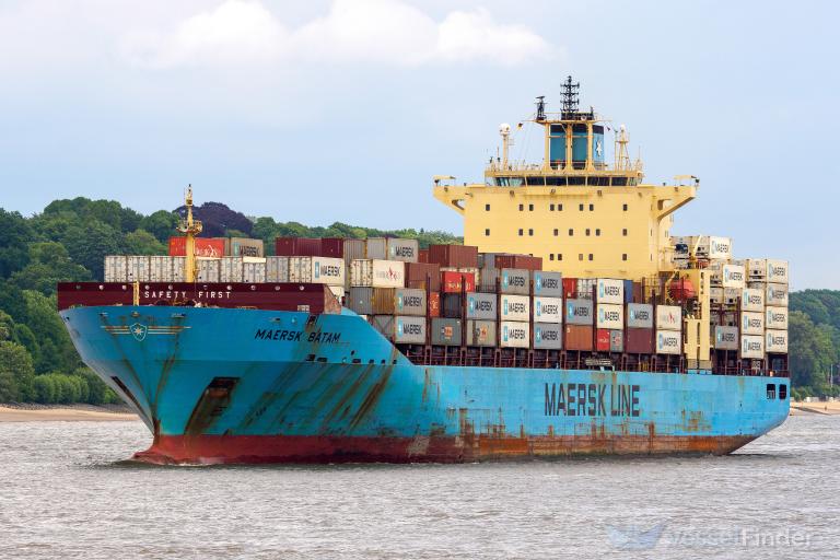 maersk batam (Container Ship) - IMO 9355331, MMSI 565810000, Call Sign 9VHF2 under the flag of Singapore