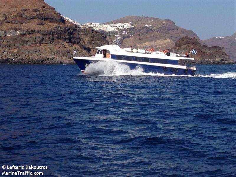 prestige (Passenger ship) - IMO , MMSI 239839300, Call Sign SVA6009 under the flag of Greece