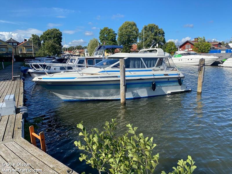 lady m (Pleasure craft) - IMO , MMSI 265546460, Call Sign SC4980 under the flag of Sweden
