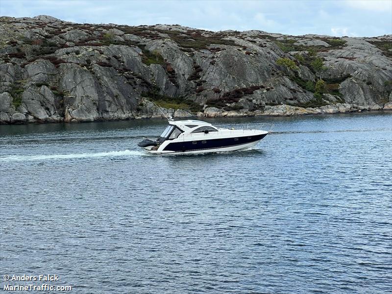 isabelle (Pleasure craft) - IMO , MMSI 265732060, Call Sign SE7396 under the flag of Sweden