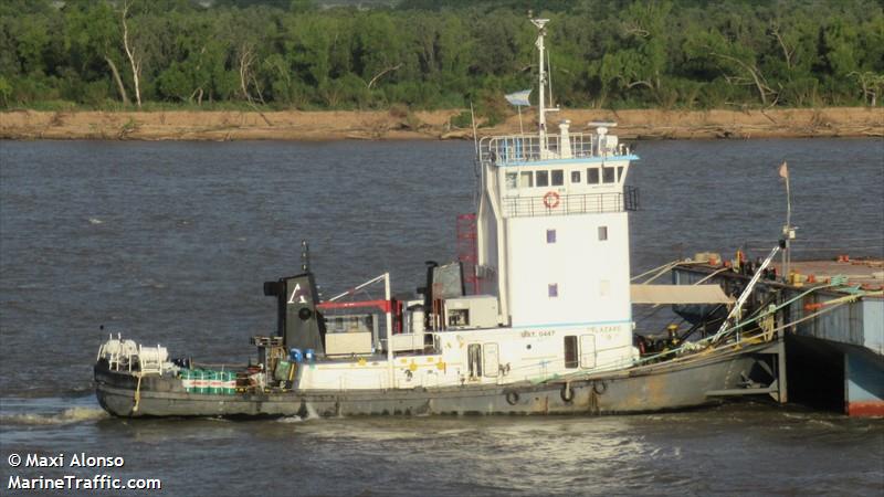 lazaro (Tug) - IMO 7732092, MMSI 701006268, Call Sign LW3252 under the flag of Argentina