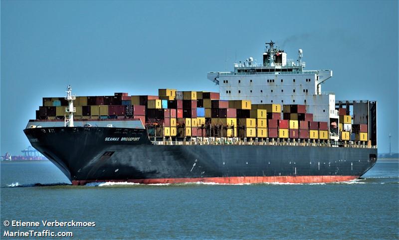 msc bridgeport (Container Ship) - IMO 9243409, MMSI 255803680, Call Sign CQRK under the flag of Madeira