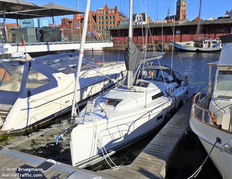 sy auszeit (Pleasure craft) - IMO , MMSI 211235040, Call Sign DK3146 under the flag of Germany