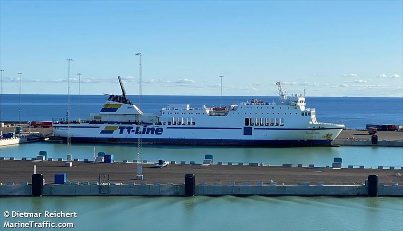 marco polo (Passenger/Ro-Ro Cargo Ship) - IMO 9019080, MMSI 209764000, Call Sign 5BJX5 under the flag of Cyprus