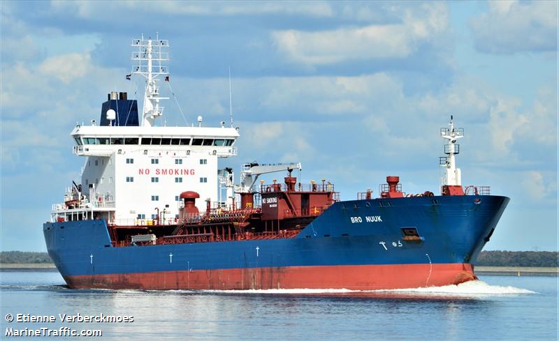 bro nuuk (Chemical/Oil Products Tanker) - IMO 9323819, MMSI 220502000, Call Sign OXHP2 under the flag of Denmark