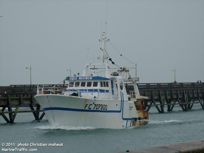 fv le maximum (Fishing vessel) - IMO , MMSI 228111700, Call Sign FHPE under the flag of France