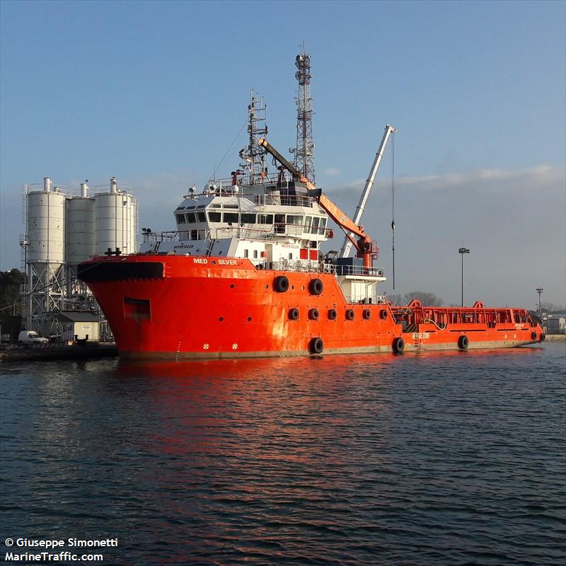 med silver (Offshore Tug/Supply Ship) - IMO 9510228, MMSI 247393200, Call Sign IBUF under the flag of Italy