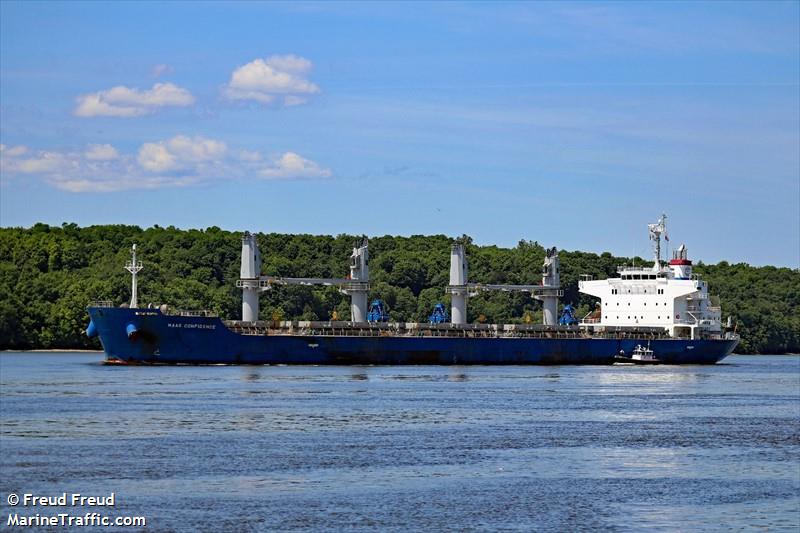 maas confidence (Bulk Carrier) - IMO 9713210, MMSI 255806167, Call Sign CQAG5 under the flag of Madeira