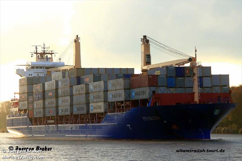cap salia (Container Ship) - IMO 9386988, MMSI 305293000, Call Sign V2DP5 under the flag of Antigua & Barbuda