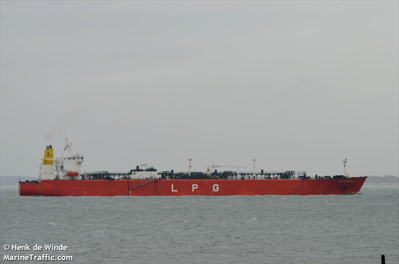 gas courage (LPG Tanker) - IMO 9240419, MMSI 357774000, Call Sign HOGG under the flag of Panama