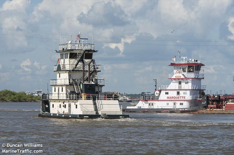 mv liv (Tug) - IMO , MMSI 367682130, Call Sign WDI2827 under the flag of United States (USA)