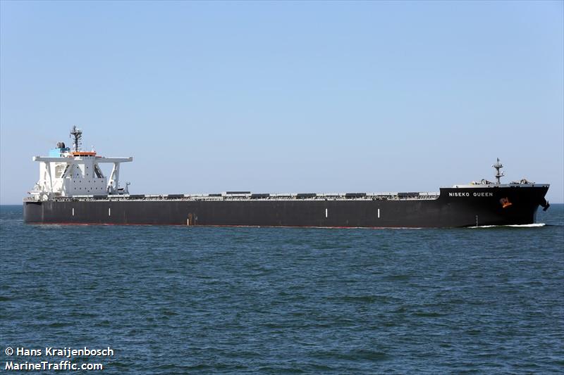 niseko queen (Bulk Carrier) - IMO 9889289, MMSI 373387000, Call Sign 3FMS5 under the flag of Panama