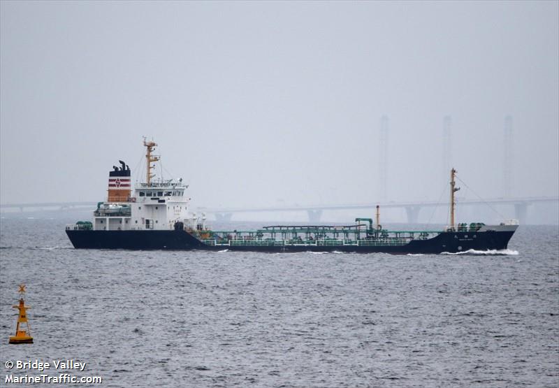 hokuyumaru (Oil Products Tanker) - IMO 9256195, MMSI 431800616, Call Sign JG5646 under the flag of Japan