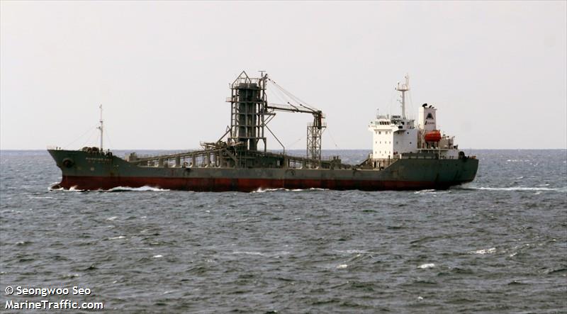 morning sky (Cement Carrier) - IMO 9483566, MMSI 441470000, Call Sign D7MX under the flag of Korea