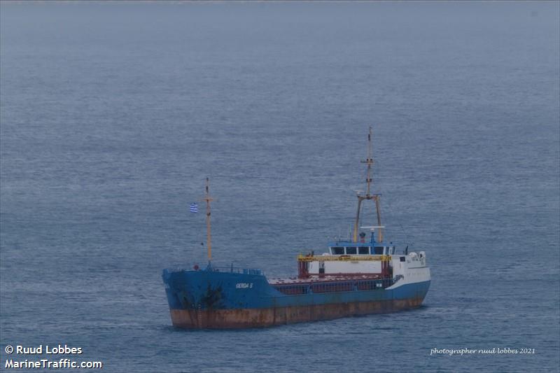 gerda s (General Cargo Ship) - IMO 8402656, MMSI 613003804, Call Sign TJMC134 under the flag of Cameroon
