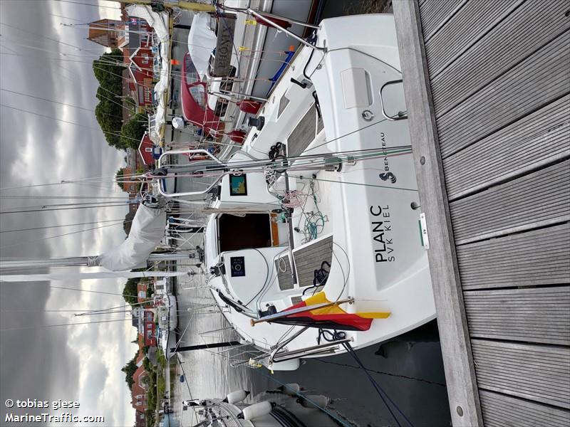plan c (Pleasure craft) - IMO , MMSI 211869910, Call Sign DC9592 under the flag of Germany