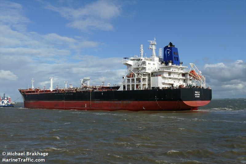 vialli (Chemical/Oil Products Tanker) - IMO 9538153, MMSI 563167300, Call Sign 9V8232 under the flag of Singapore
