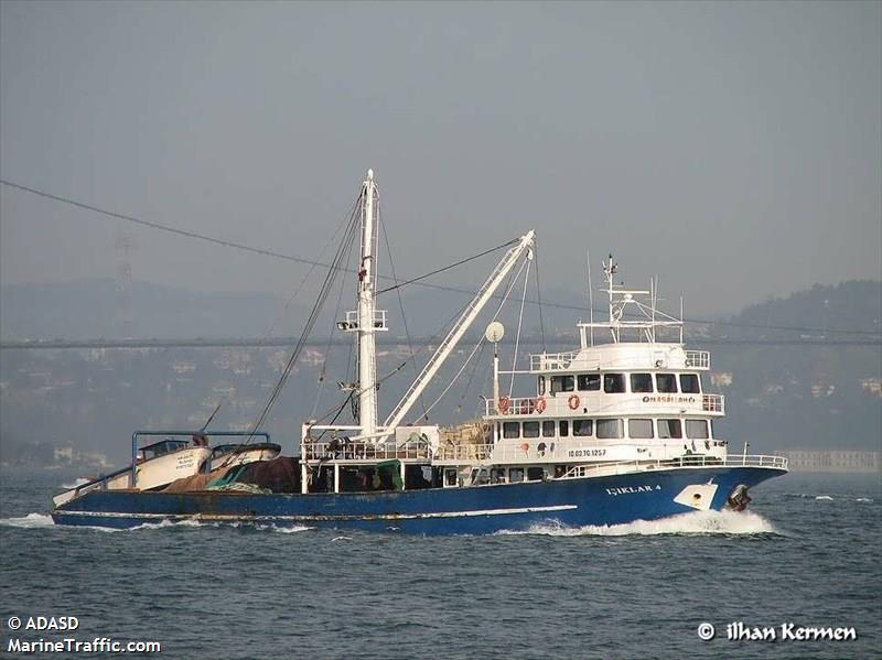 isiklar 4 (Fishing vessel) - IMO , MMSI 271062118, Call Sign TC9760 under the flag of Turkey