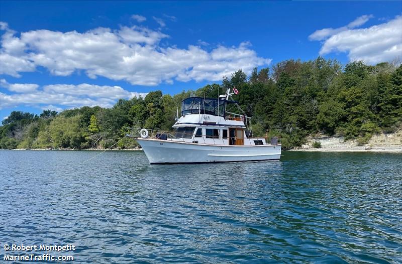 mon penchant (Pleasure craft) - IMO , MMSI 316049354, Call Sign CFN4046 under the flag of Canada