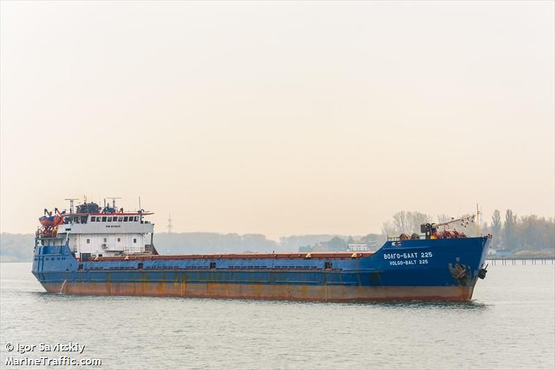 volgo-balt 225 (General Cargo Ship) - IMO 8230431, MMSI 511100647, Call Sign T8A3831 under the flag of Palau