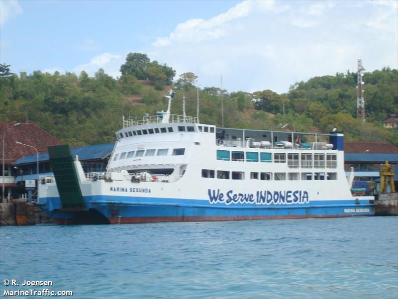 kmp marina segunda (Passenger/Ro-Ro Cargo Ship) - IMO 8920048, MMSI 525002099, Call Sign YGSN under the flag of Indonesia