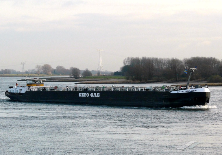 schloss babelsberg (Tanker) - IMO , MMSI 211510430, Call Sign DC5920 under the flag of Germany