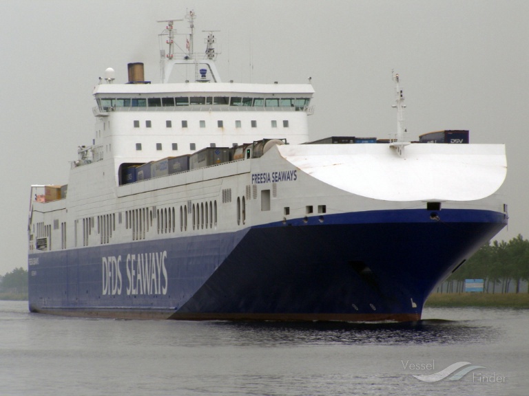 freesia seaways (Ro-Ro Cargo Ship) - IMO 9274848, MMSI 219435000, Call Sign OWKQ2 under the flag of Denmark