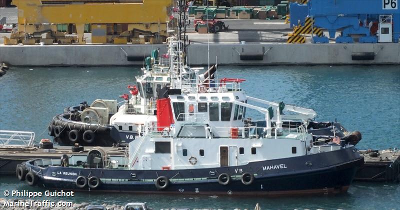 vb mahavel (Tug) - IMO 9122813, MMSI 227004200, Call Sign FKVD under the flag of France