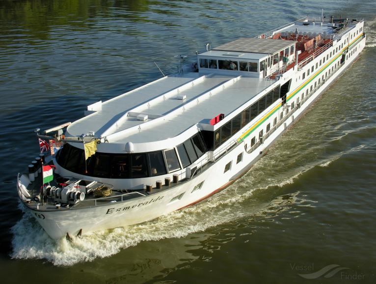 esmeralda (Passenger ship) - IMO , MMSI 244130124, Call Sign PD7369 under the flag of Netherlands