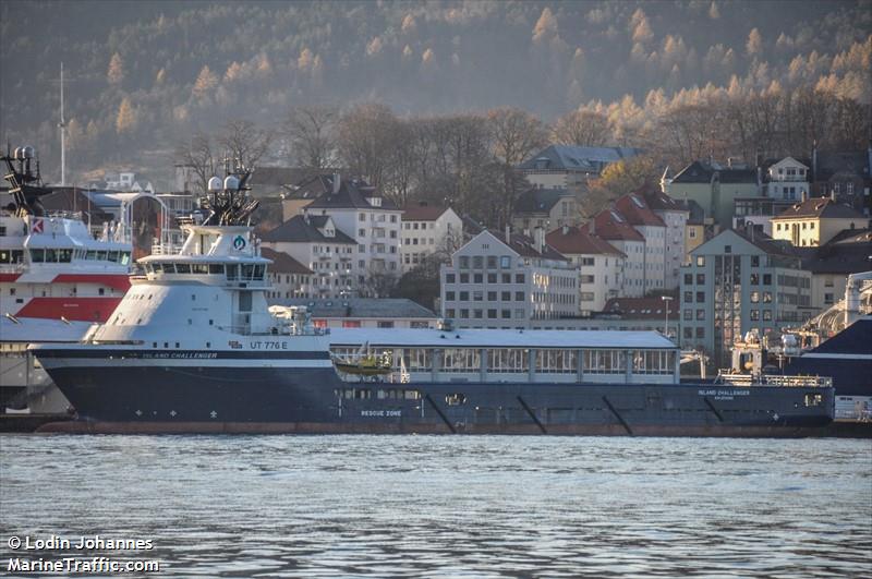 island challenger (Offshore Tug/Supply Ship) - IMO 9371696, MMSI 258448000, Call Sign LIXY under the flag of Norway