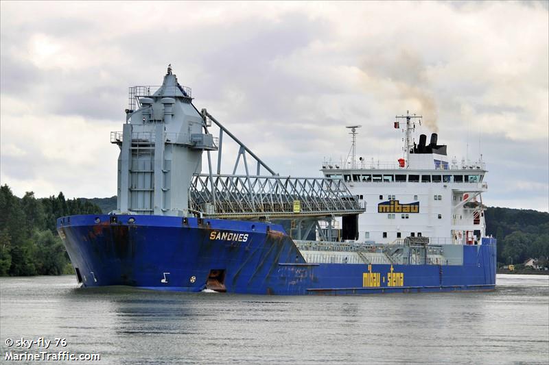 sandnes (Self Discharging Bulk Carrier) - IMO 9306029, MMSI 304783000, Call Sign V2CJ4 under the flag of Antigua & Barbuda