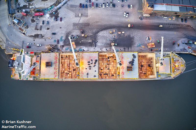 cedar arrow (General Cargo Ship) - IMO 9232802, MMSI 311259000, Call Sign C6RZ7 under the flag of Bahamas