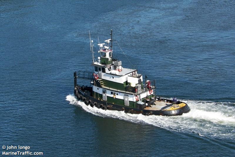 william brewster (Tug) - IMO , MMSI 338302783, Call Sign WD64584 under the flag of USA
