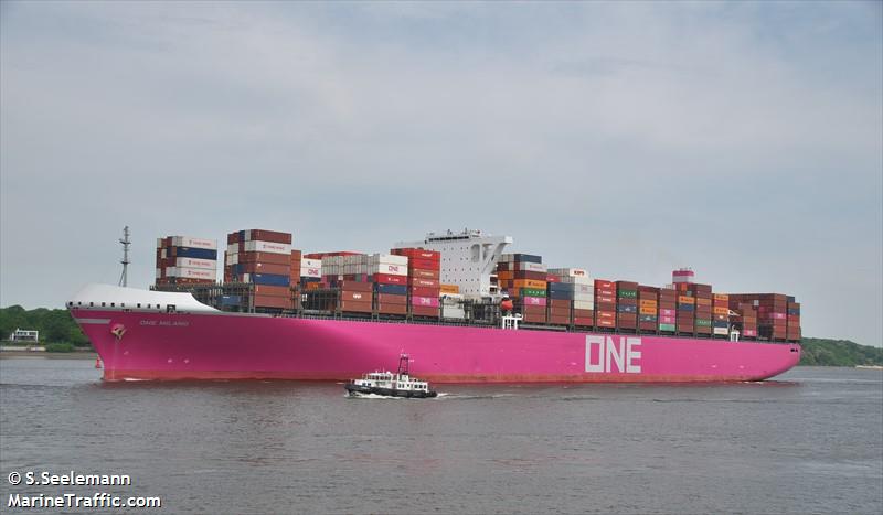 milano bridge (Container Ship) - IMO 9757187, MMSI 371076000, Call Sign 3FAY4 under the flag of Panama