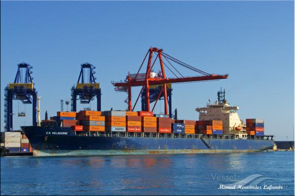 inter sydney (Container Ship) - IMO 9169500, MMSI 376908000, Call Sign J8B4877 under the flag of St Vincent & Grenadines