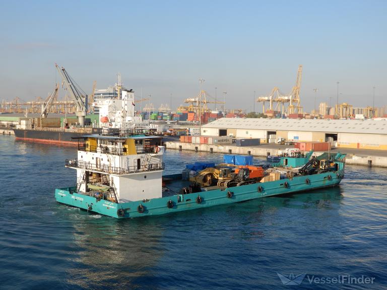 m.v nezamiganjavi5 (Landing Craft) - IMO 9795036, MMSI 422085700, Call Sign EPDZ2 under the flag of Iran