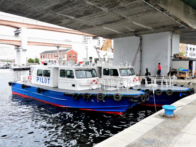 kurushima (Pilot) - IMO , MMSI 431004677 under the flag of Japan