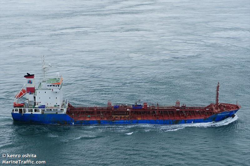 new challenge (Chemical/Oil Products Tanker) - IMO 9409376, MMSI 441509000, Call Sign DSQA4 under the flag of Korea