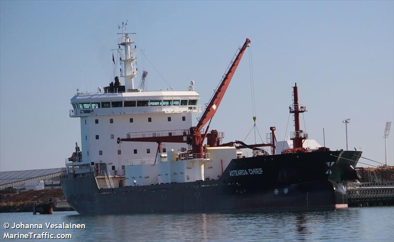 aotearoa chief (Cement Carrier) - IMO 9764960, MMSI 512433000, Call Sign ZMAR under the flag of New Zealand