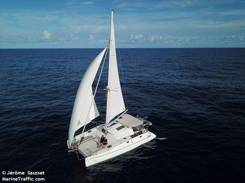 mira (Sailing vessel) - IMO , MMSI 228133260, Call Sign FAJ7840 under the flag of France