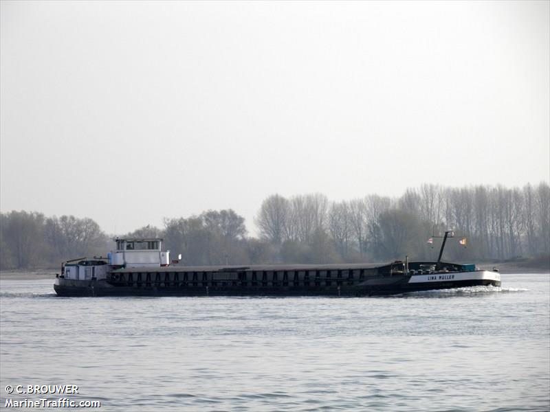 sea river 1 (Cargo ship) - IMO , MMSI 264163512, Call Sign YP352 under the flag of Romania