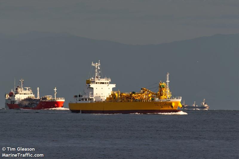 yutakamaru no.12 (Cement Carrier) - IMO 9949560, MMSI 431020039, Call Sign JD5156 under the flag of Japan