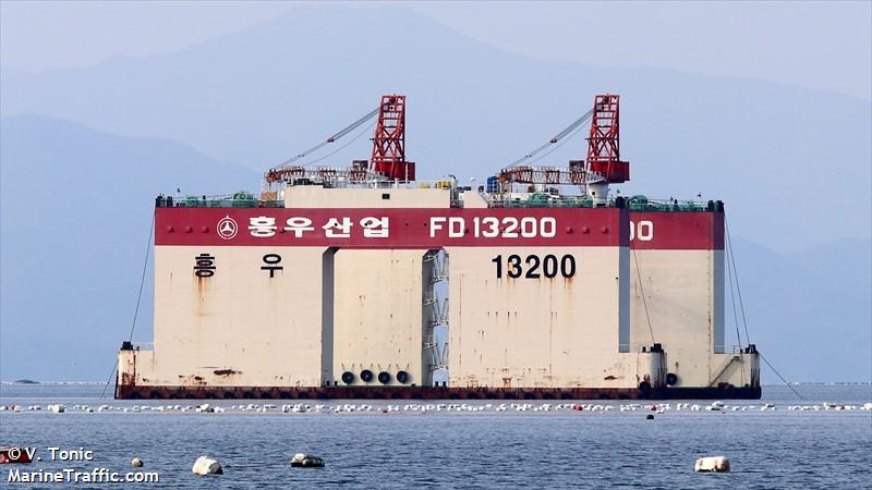 heung woo 13200 (-) - IMO , MMSI 440037480, Call Sign 308 under the flag of Korea